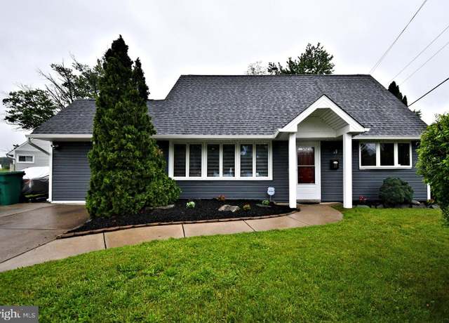 Property at 37 Peony Rd, Levittown, PA 19056, 3 beds, 2 baths