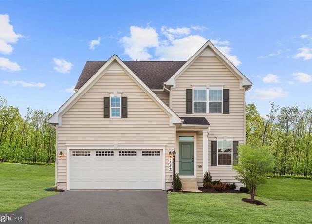 Property at 10 Victory Cir, Mechanicsburg, PA 17050, 4 beds, 3.5 baths