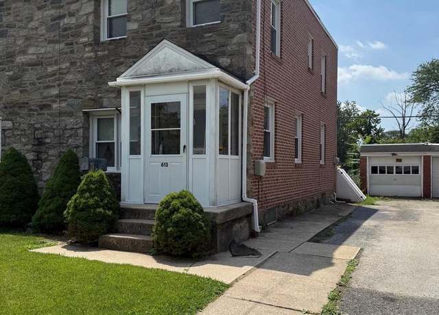 Property at 613 N Manoa Rd, Havertown, PA 19083, 3 beds, 1 bath