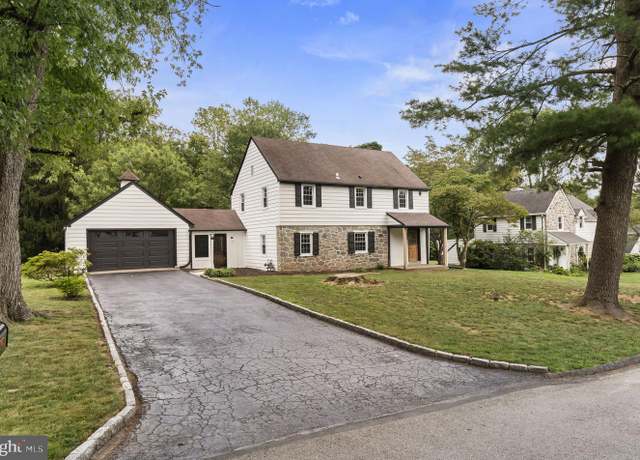 Property at 218 Engle Dr, Wallingford, PA 19086, 3 beds, 1.5 baths