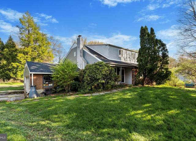 Property at 201 Woods Rd, Glenside, PA 19038, 4 beds, 3.5 baths