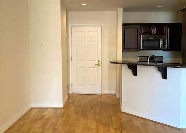 Property at 1600-18 Arch St #1407, Philadelphia, PA 19103, 1 bed, 1 bath