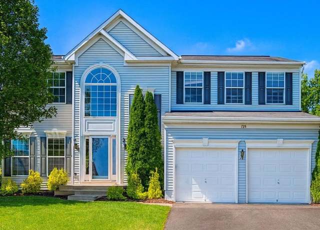 Property at 128 Teaberry Dr, Winchester, VA 22602, 4 beds, 3.5 baths