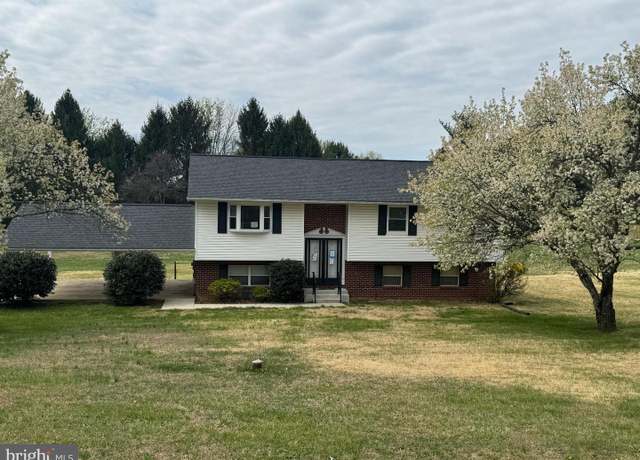Property at 2502 Braddock Rd, Mount Airy, MD 21771, 4 beds, 2.5 baths