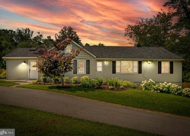 Property at 2921 Schoolhouse Rd, Finksburg, MD 21048, 4 beds, 2 baths