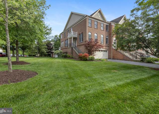 Property at 4102 Chariot Way, Upper Marlboro, MD 20772, 4 beds, 2.5 baths