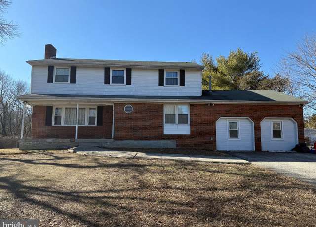 Property at 2498 West Blvd, Vineland, NJ 08360, 5 beds, 3 baths
