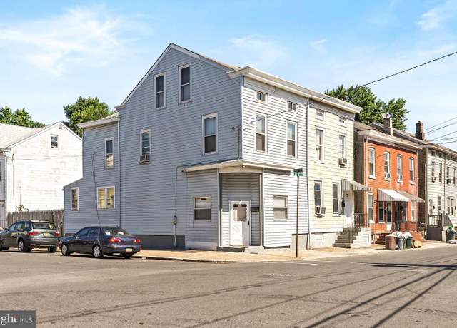 Property at 519 Beatty St, Trenton, NJ 08611, 3 beds, 1.5 baths