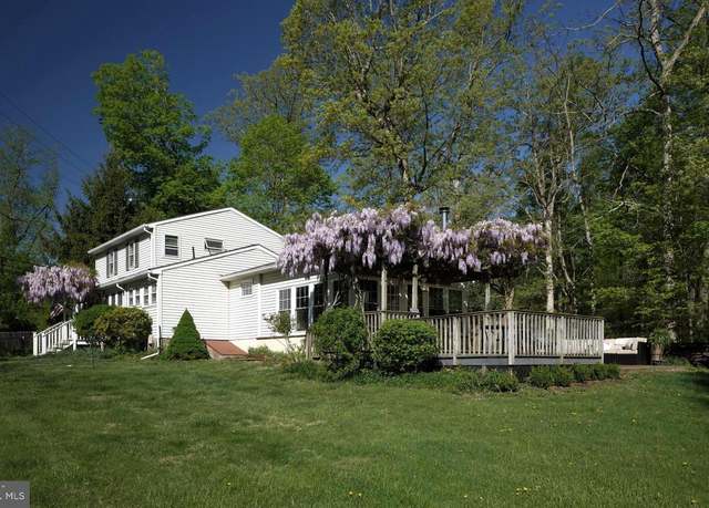 Property at 7411 Tohickon Hl, Pipersville, PA 18947, 2 beds, 2 baths