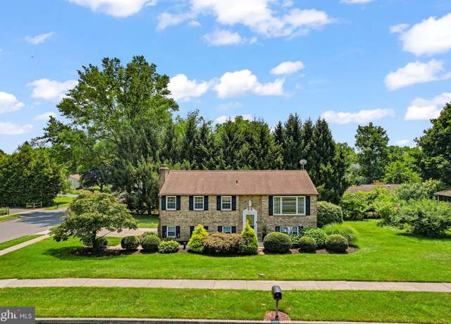 Property at 3601 Beech Run Ln, Mechanicsburg, PA 17050, 4 beds, 2 baths