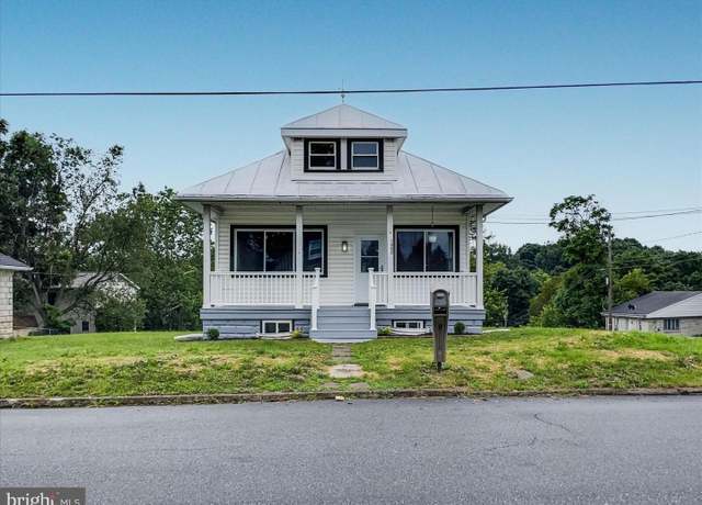 Property at 1002 4th Ave, Harrisburg, PA 17113, 3 beds, 1 bath