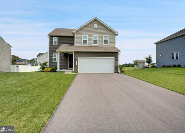 Property at 1537 Finch Dr, Chambersburg, PA 17202, 3 beds, 2.5 baths