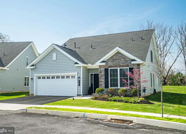 Property at 3895 Victors Way, Easton, PA 18045, 3 beds, 3 baths