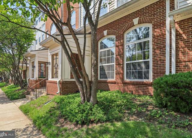 Property at 14278-A Woven Willow Ln #43, Centreville, VA 20121, 2 beds, 2.5 baths