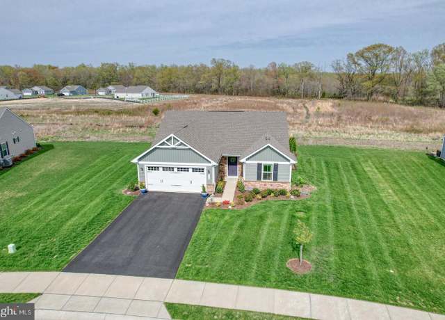 Property at 111 Polonius Ln, Dover, DE 19901, 3 beds, 2 baths