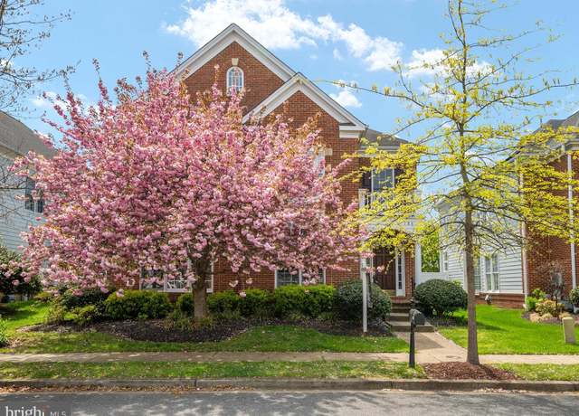Property at 704 Crisfield Way, Annapolis, MD 21401, 5 beds, 4.5 baths