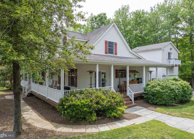 Property at 1000 Old Turkey Point Rd, Edgewater, MD 21037, 3 beds, 2.5 baths