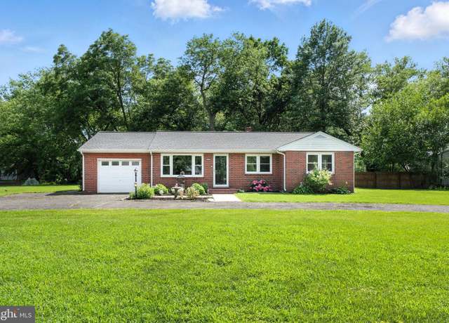 Property at 1872 Harbor Dr, Chester, MD 21619, 3 beds, 2 baths