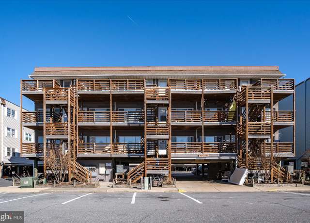 Property at 14 40th St #303, Ocean City, MD 21842, 1 bed, 1 bath