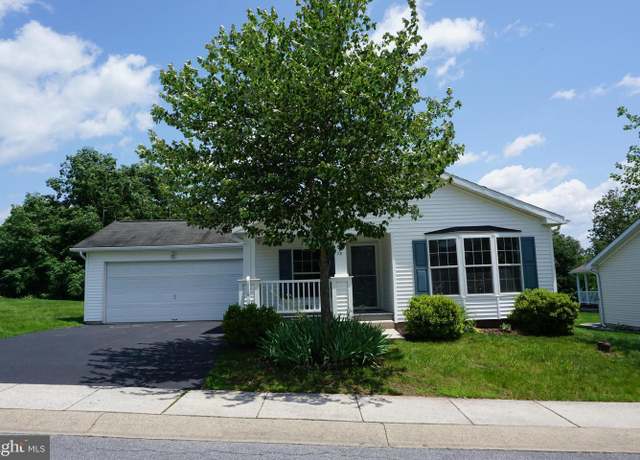 Property at 72 Random Rd, Douglassville, PA 19518, 3 beds, 2 baths