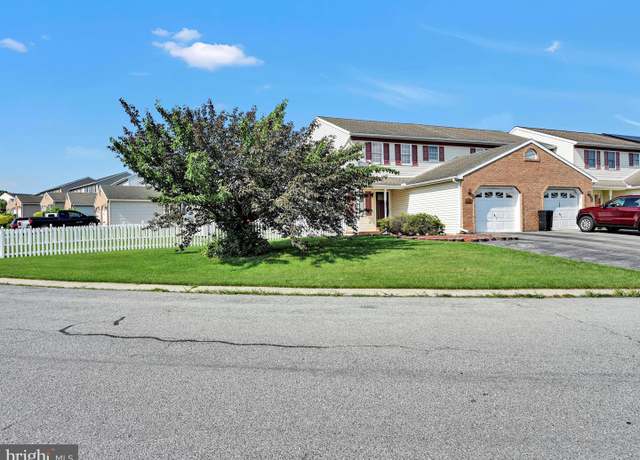 Property at 300 Cindy Dr, Jonestown, PA 17038, 2 beds, 1.5 baths