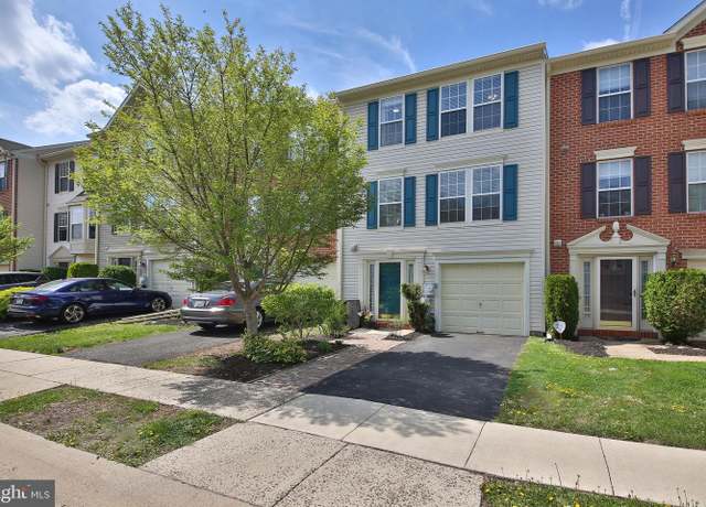Property at 102 Amy Ct, North Wales, PA 19454, 4 beds, 3.5 baths