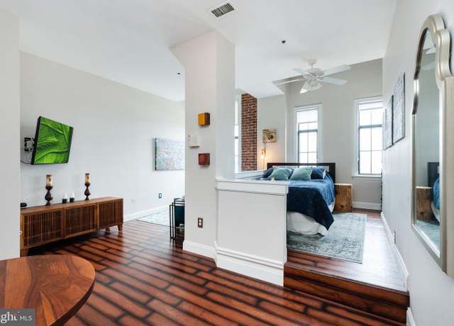 Property at 315 New St #611, Philadelphia, PA 19106, 1 bed, 1 bath