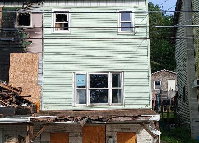 Property at 312 E Swatara Ave, Tremont, PA 17981, 3 beds, 1 bath