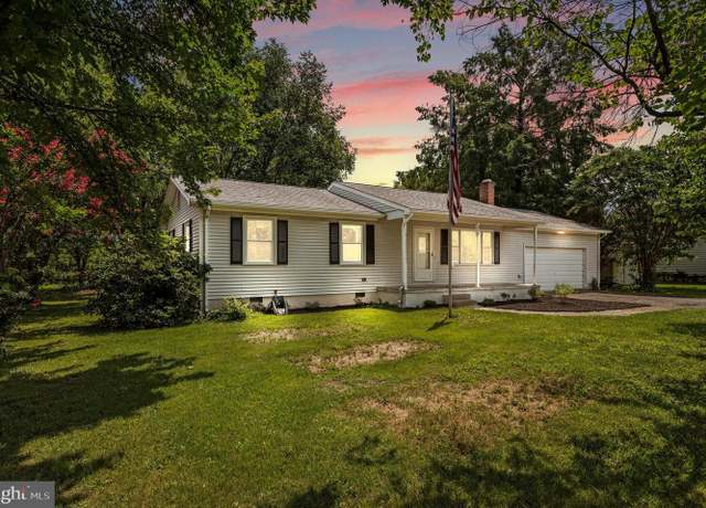 Property at 208 Wythe Ave, Stephens City, VA 22655, 3 beds, 2 baths