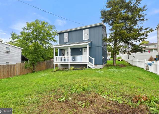 Property at 558 Branch St, Strasburg, VA 22657, 3 beds, 1.5 baths