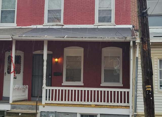 Property at 223 W 22nd St, Wilmington, DE 19802, 3 beds, 1 bath