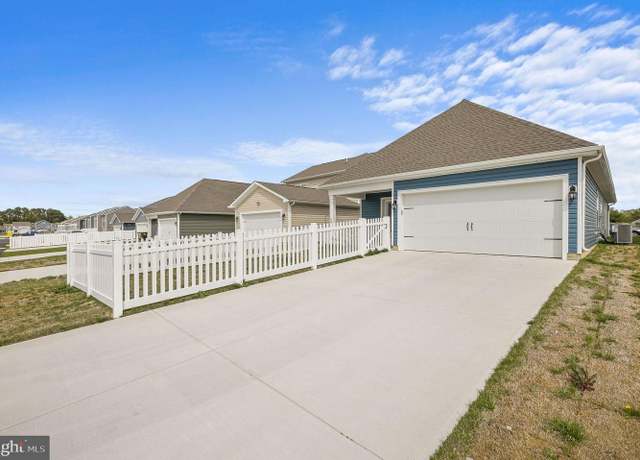 Property at 10883 Farmerfield St, Milford, DE 19963, 4 beds, 2 baths