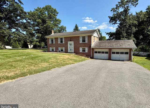 Property at 15700 Acorn Ct, Cresaptown, MD 21502, 4 beds, 2 baths