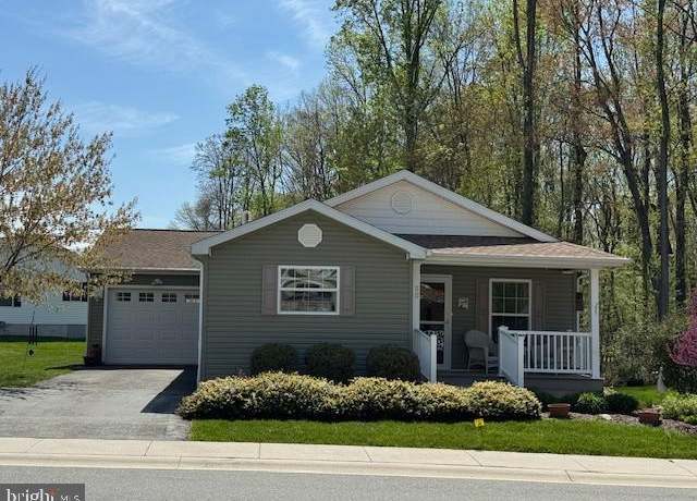 Property at 20 Nimitz Ct, Elkton, MD 21921, 2 beds, 2 baths