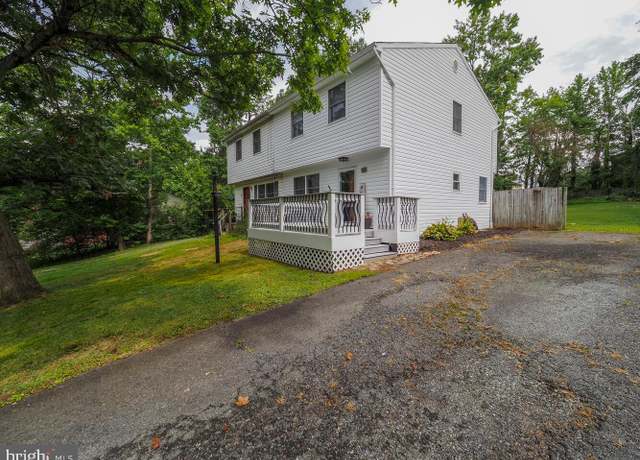 Property at 88 Colonial Cir, North East, MD 21901, 3 beds, 1.5 baths