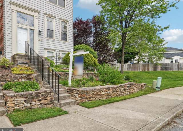Property at 7210 Solar Walk, Columbia, MD 21046, 3 beds, 2.5 baths