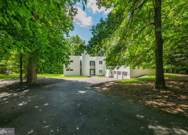 Property at 11915 Glen Ml, Potomac, MD 20854, 5 beds, 6.5 baths