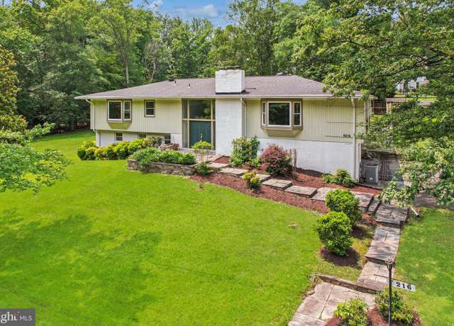 Property at 9216 Moultrie Pkwy, Rockville, MD 20854, 5 beds, 3 baths