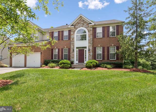 Property at 11003 Old York Rd, Bowie, MD 20721, 6 beds, 3.5 baths