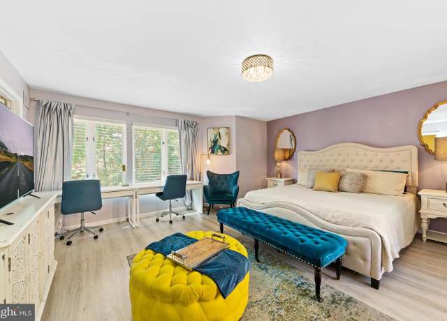 Property at 25 Sayre Dr, Princeton, NJ 08540, 3 beds, 2.5 baths