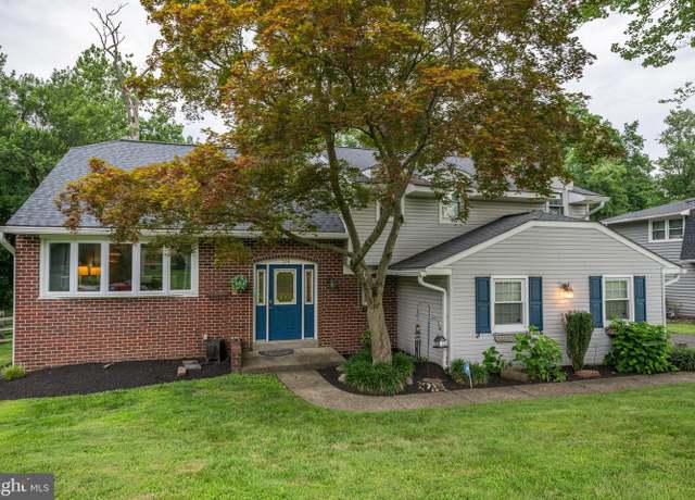 Property at 794 Triumphe Way, Warrington, PA 18976, 3 beds, 2.5 baths