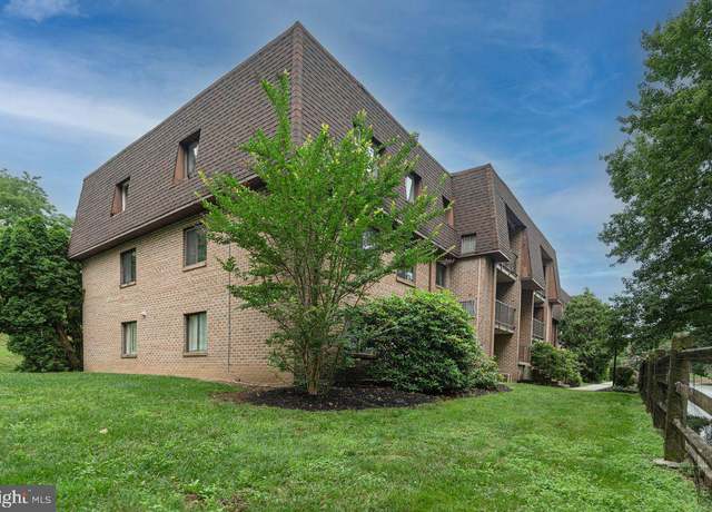 Property at 1316 Valley Dr, West Chester, PA 19382, 2 beds, 1 bath