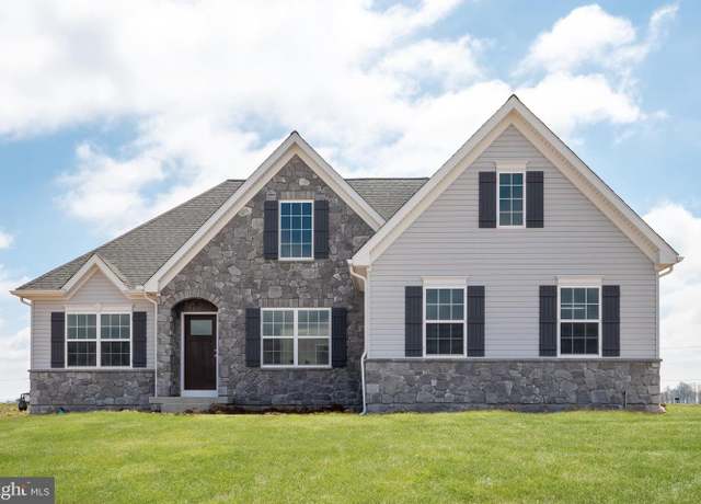 Property at 1100 Bluegrass Rd Unit ARCADIA, Lancaster, PA 17601, 3 beds, 2 baths