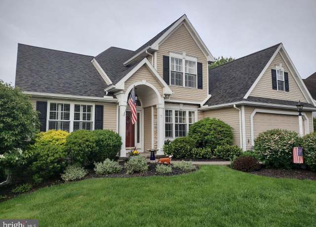 Property at 7 Red Fox Ct, Reinholds, PA 17569, 4 beds, 2.5 baths