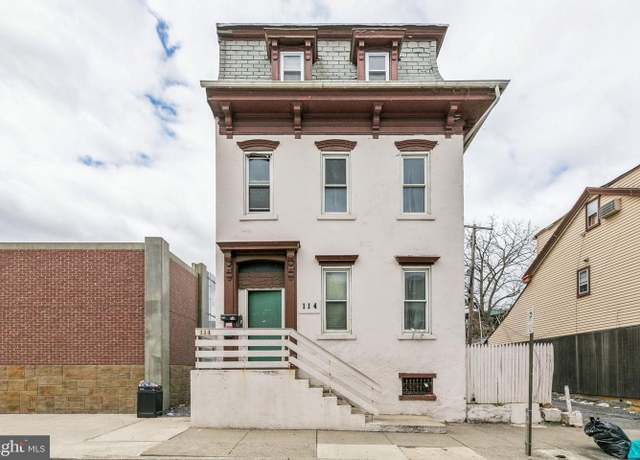 Property at 114 S 8th St, Allentown, PA 18101, 6 beds, 4 baths