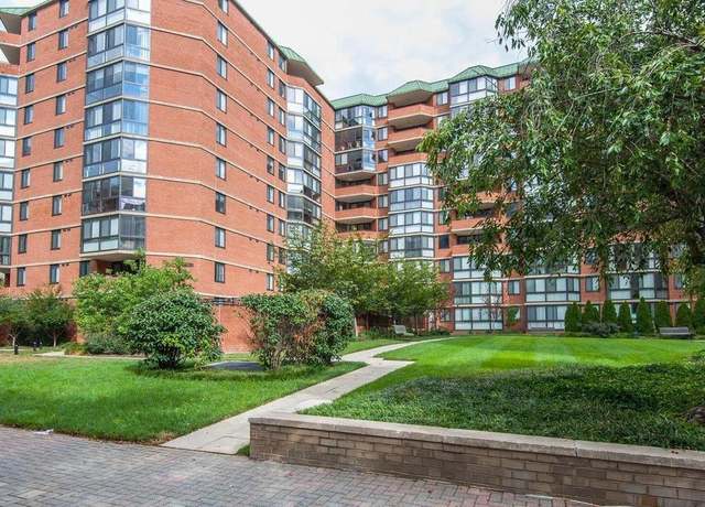 Property at 1001 Randolph St N #221, Arlington, VA 22201, 1 bed, 1 bath