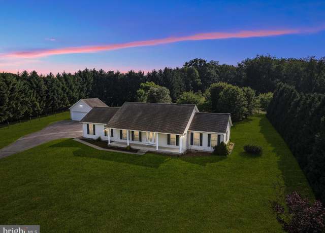 Property at 98 Royalwood Dr, Woodstock, VA 22664, 4 beds, 3 baths