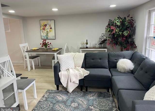 Property at 120-122 E Pall Mall St, Winchester, VA 22601, 1 bed, 1.5 baths