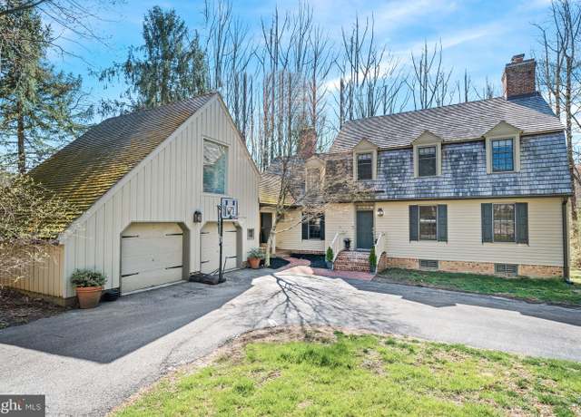 Property at 118 Chandler Ln, Wilmington, DE 19807, 4 beds, 3.5 baths