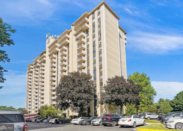 Property at 7420 Westlake Ter #304, Bethesda, MD 20817, 3 beds, 2 baths
